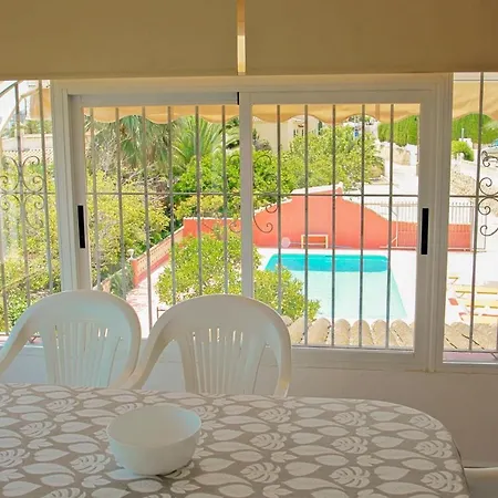 Tere - With Private Swimming Pool In *