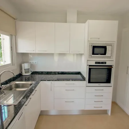 Tere - With Private Swimming Pool In