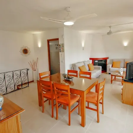 Tere - With Private Swimming Pool In Villa