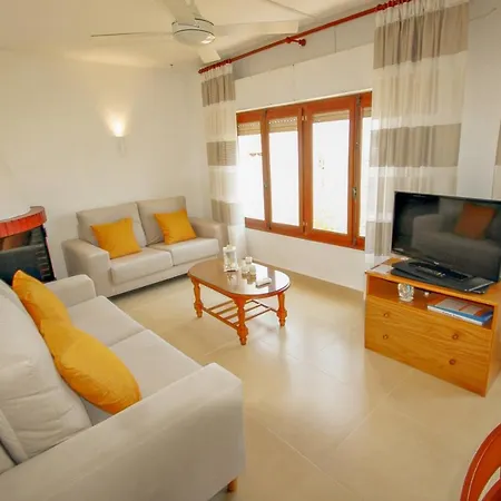 Villa Tere - With Private Swimming Pool In *