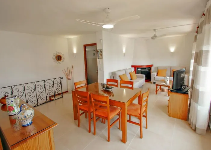 Tere - With Private Swimming Pool In Villa