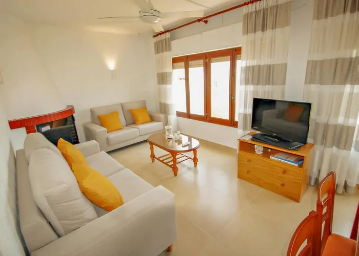 Villa Tere - With Private Swimming Pool In *